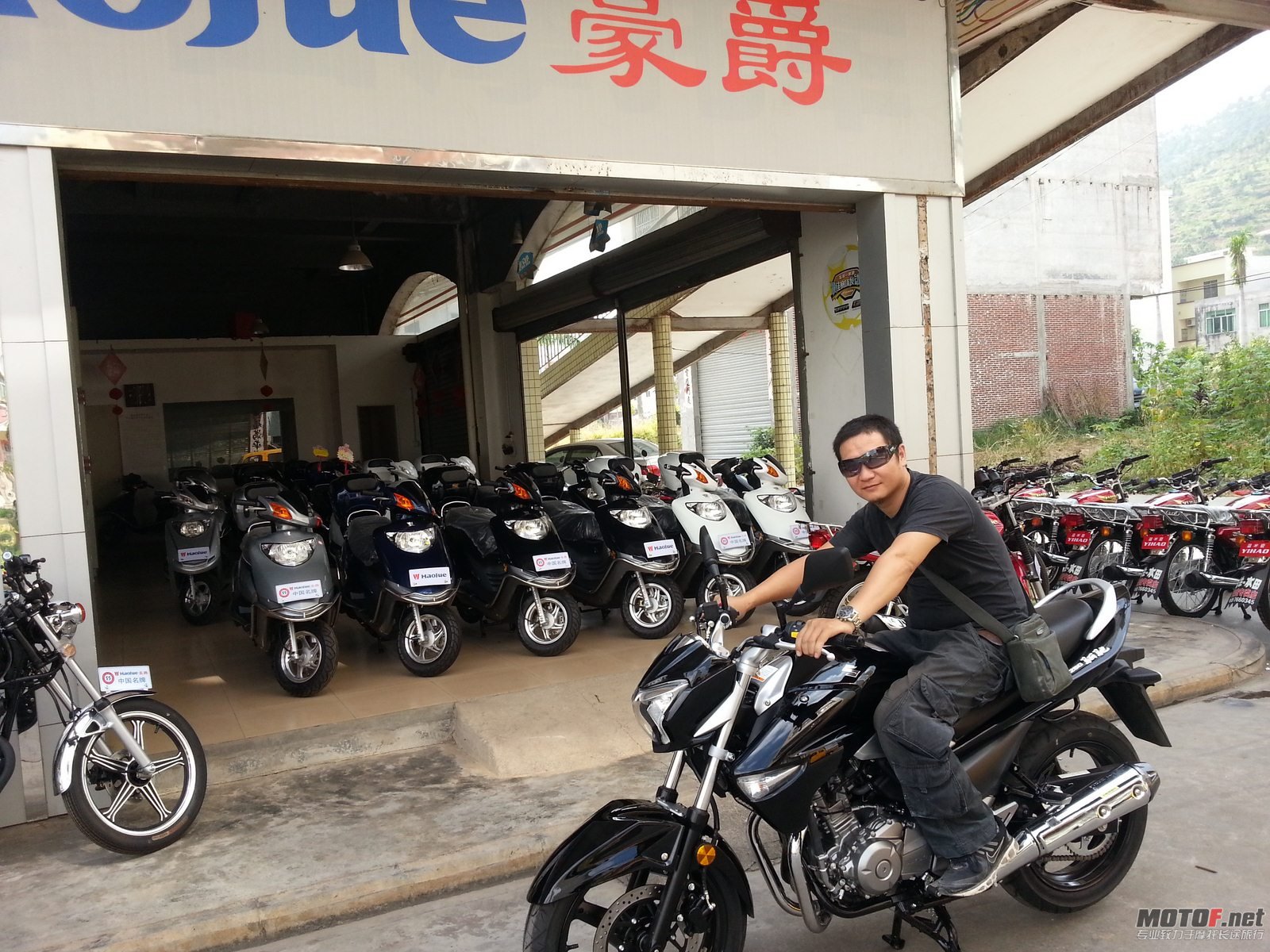 20121025_132921 [1600x1200].jpg