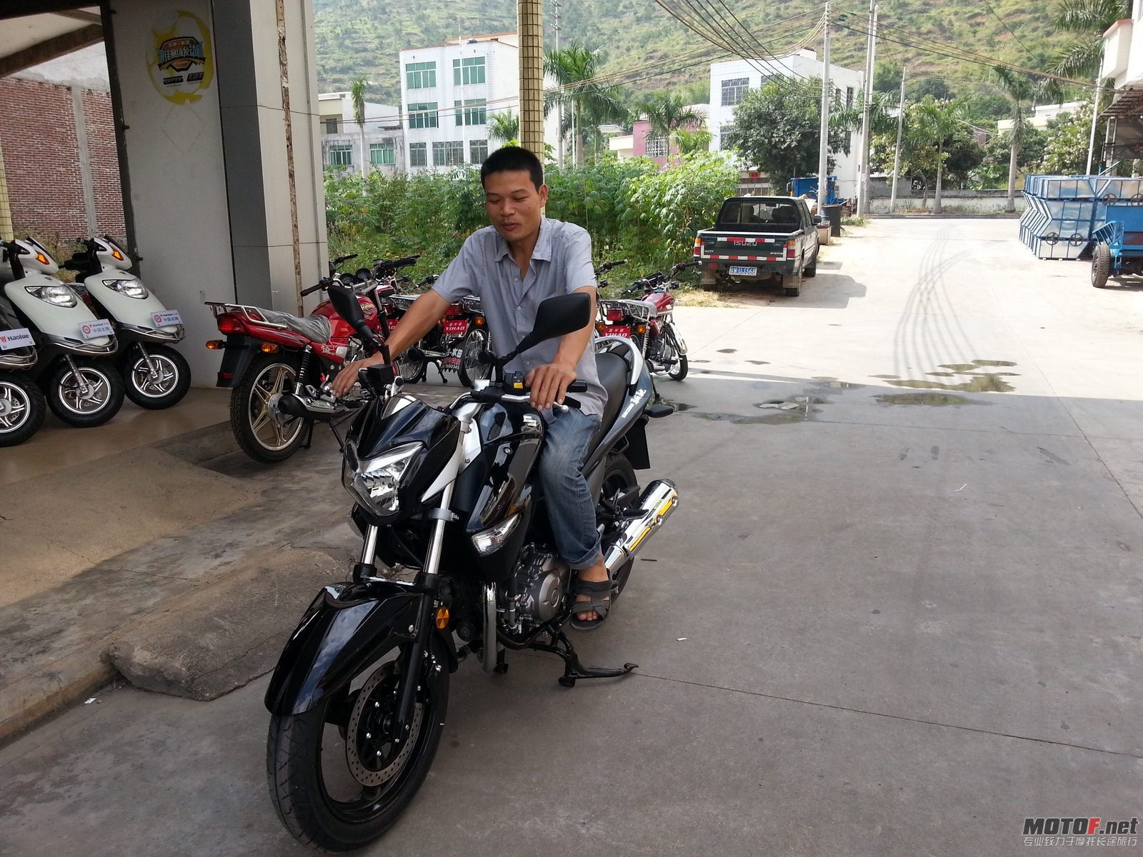 20121025_133030 [1600x1200].jpg