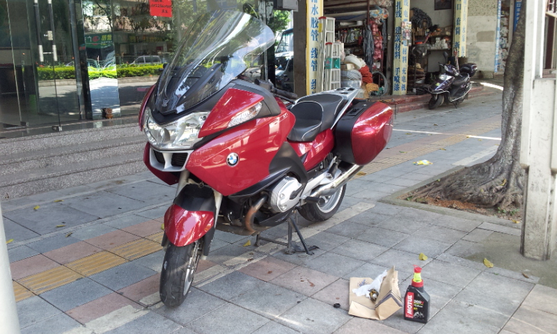 左侧面.jpg