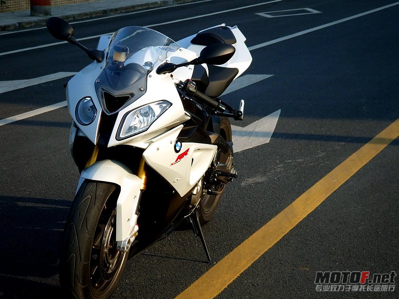 S1000RR 110_副本.jpg