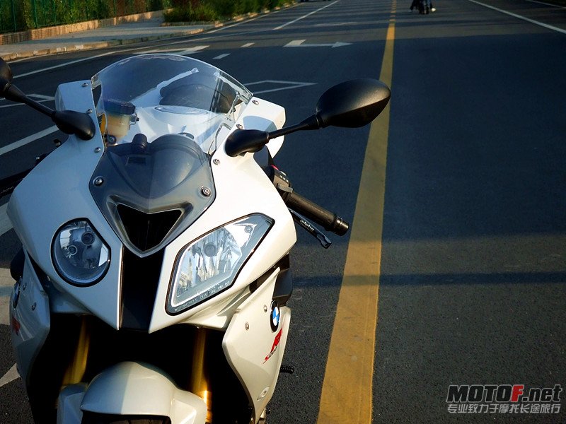 S1000RR 112_副本.jpg