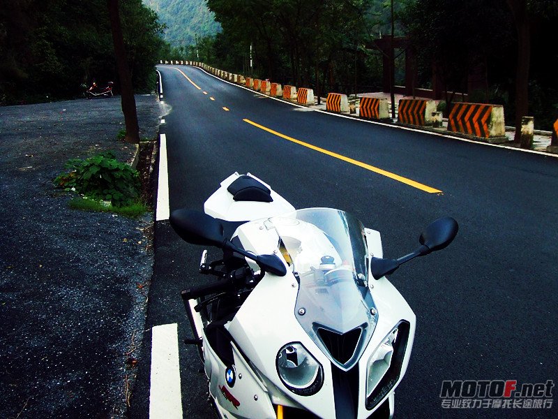 S1000RR 208_副本.jpg