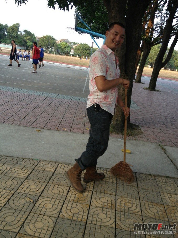 校园卫生书记