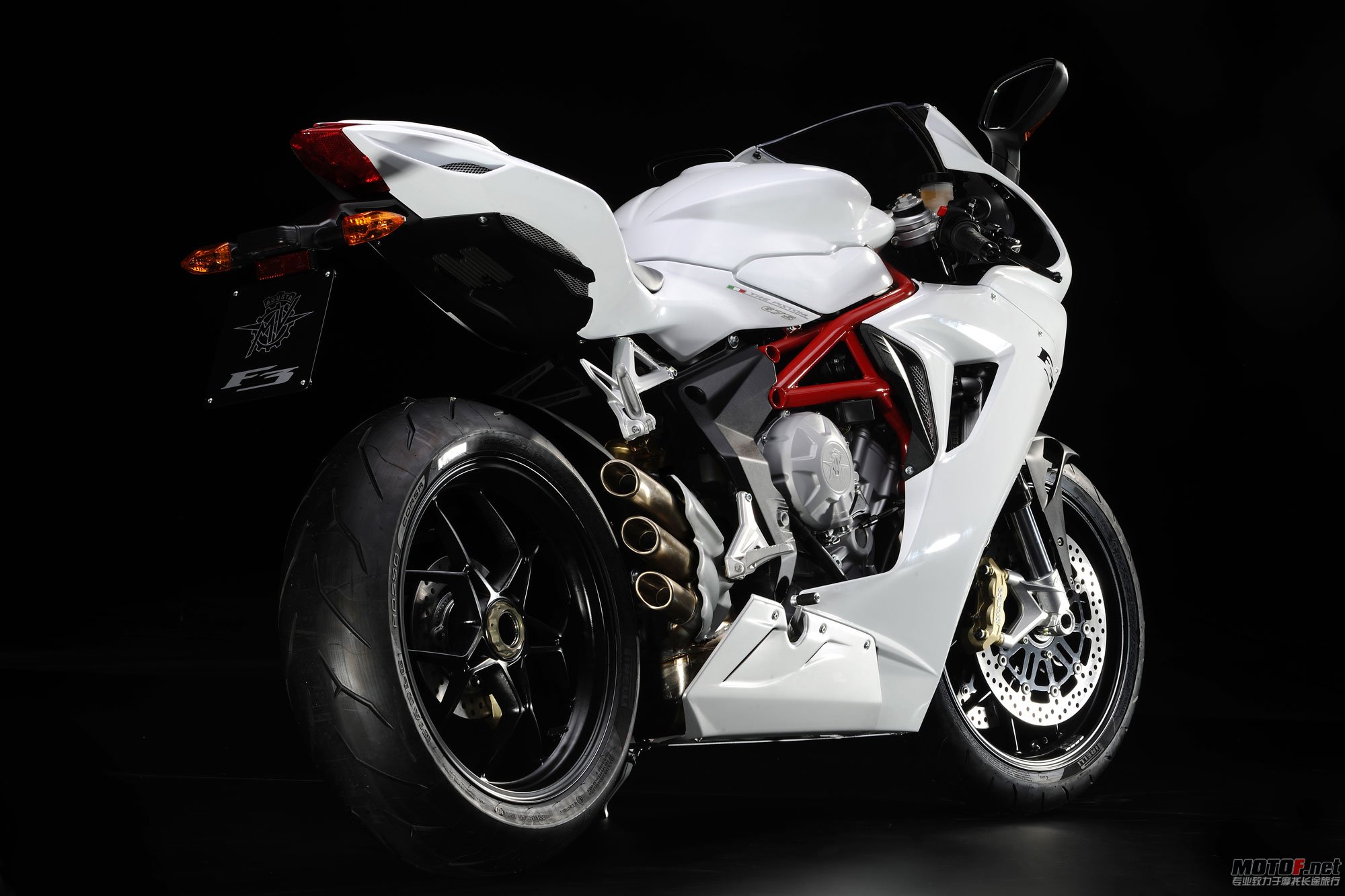 2013-MVAgusta-F3-675d.jpg