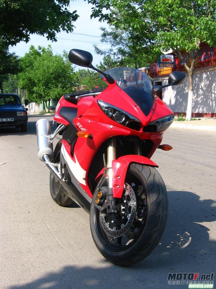 1228103480244390-Yamaha-YZF-R6.jpg