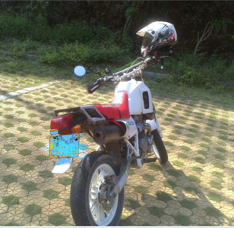E2MX87W4{GA_8X`5GJY59TG.jpg