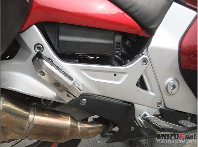 HITH(0RX4TFBK1_JB)AEICS.jpg