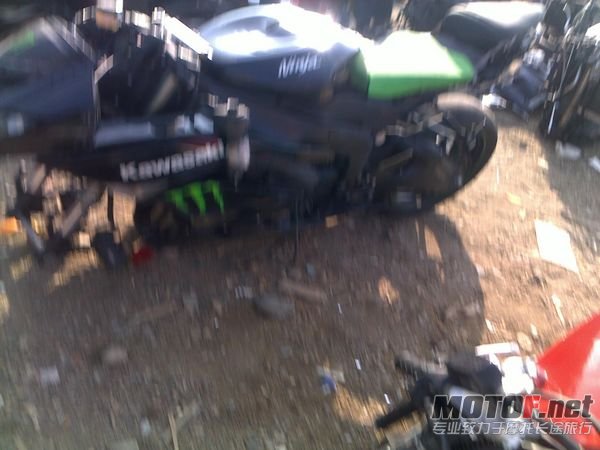 nEO_IMG_20121106005.jpg