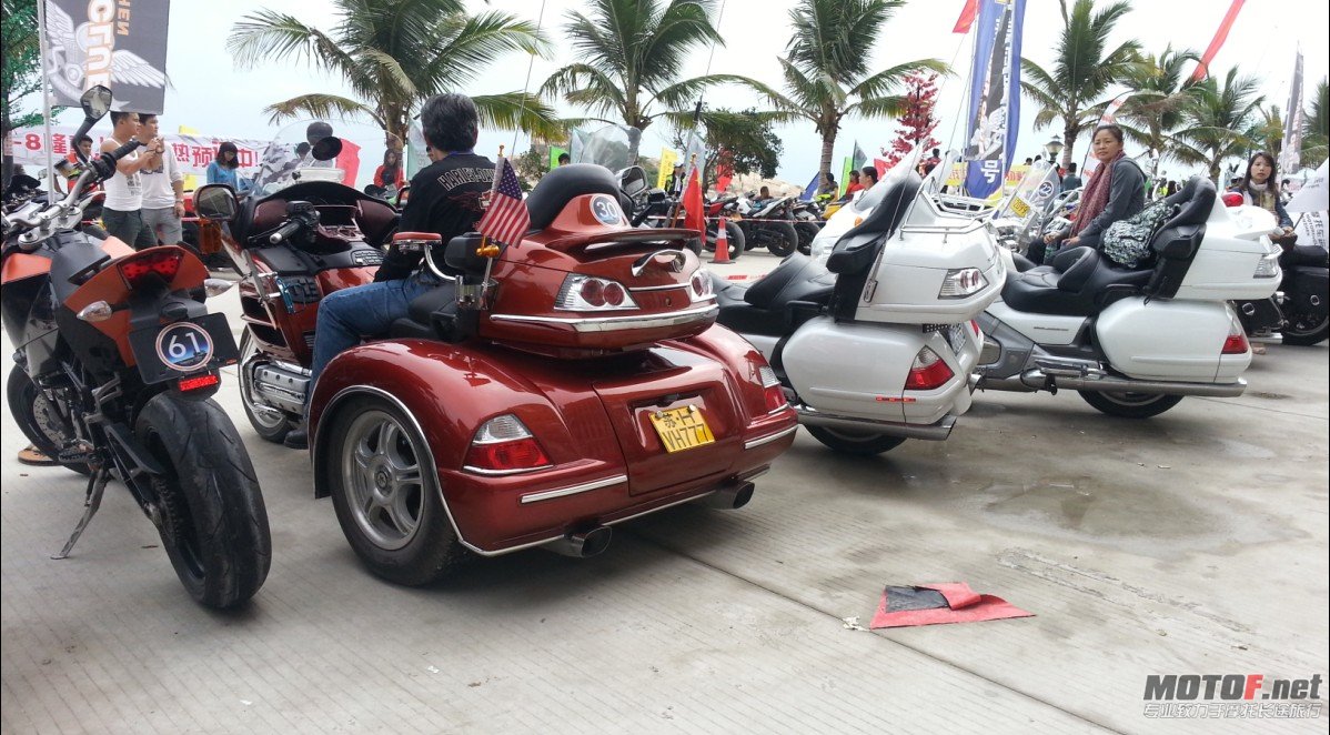 QQ截图20121118164344.jpg