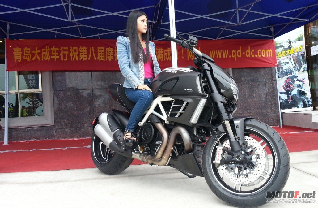 QQ截图20121118165033.jpg