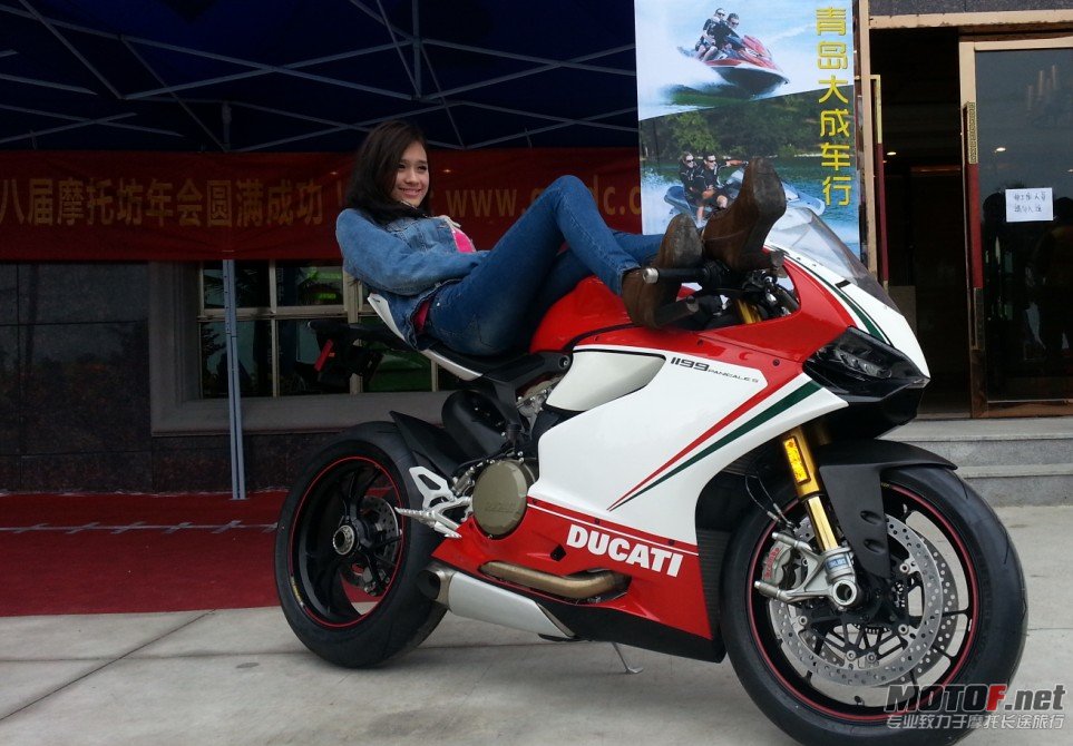 QQ截图20121118165039.jpg