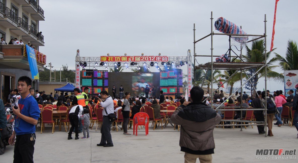 QQ截图20121118170923.jpg