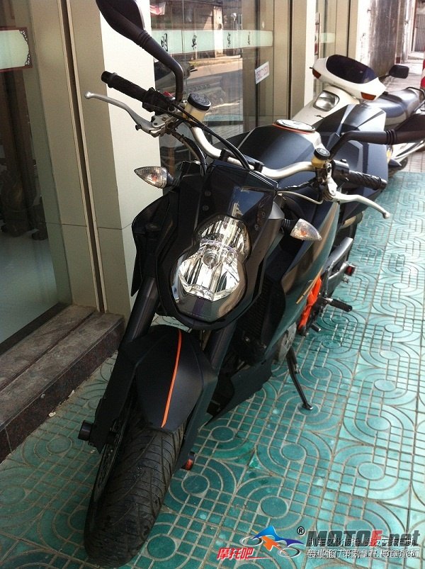 165200vzm7vx7m6hwmpvvw.jpg
