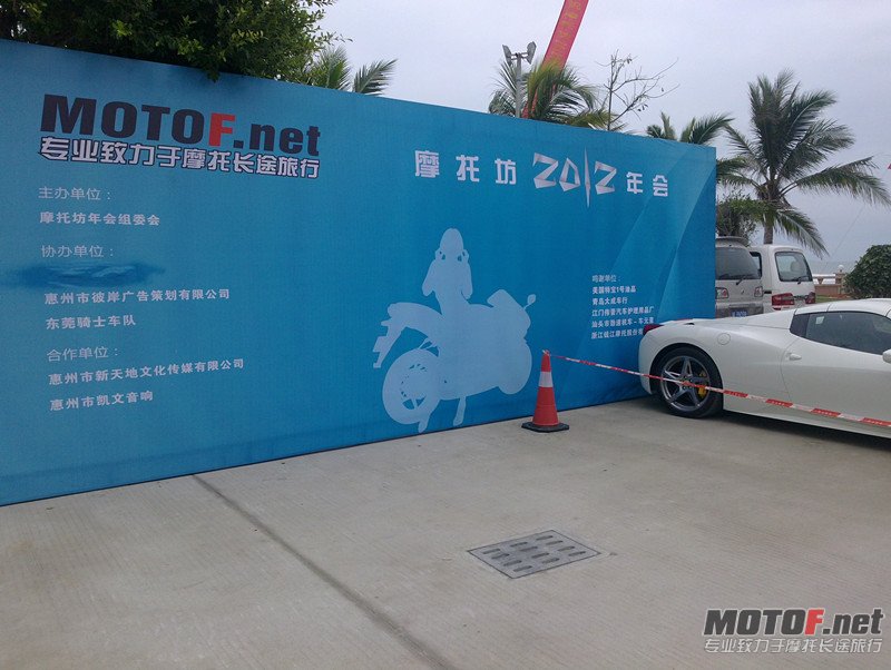 12110051_副本.jpg