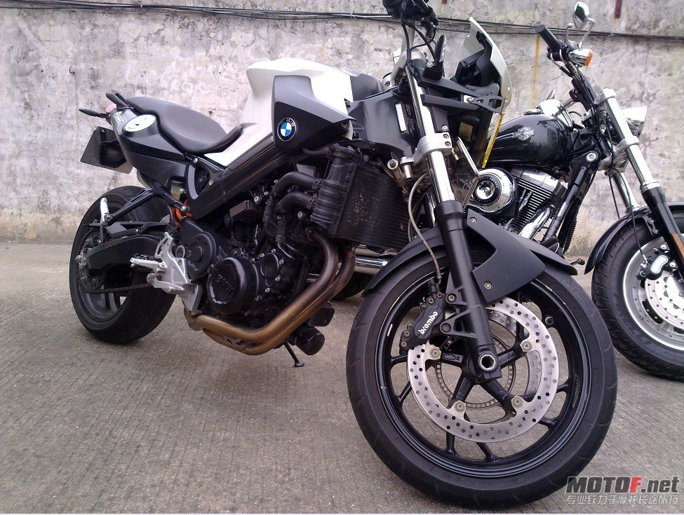 F800R.jpg