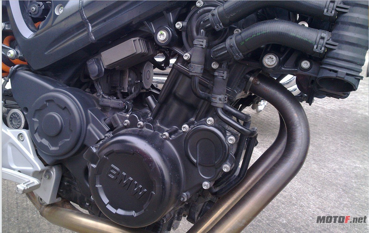 F800R.jpg1.jpg