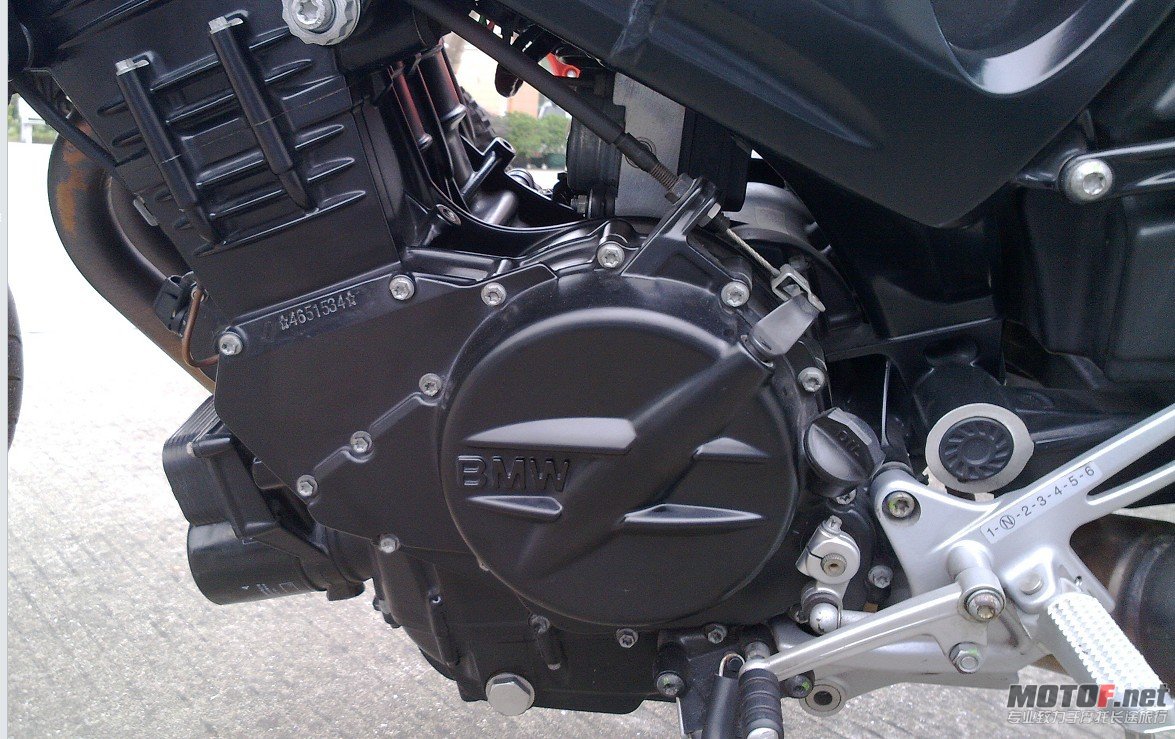 F800R.jpg7.jpg