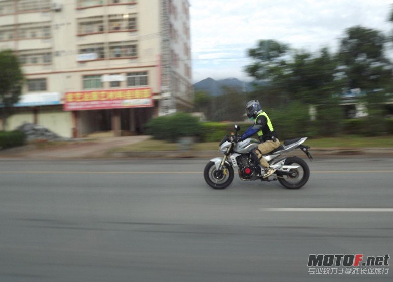 T9]58~01~{VX2%T(K}XDC}Q.jpg