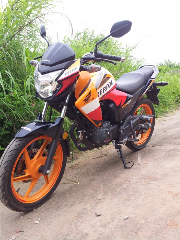psbCAR9T5ON44.jpg