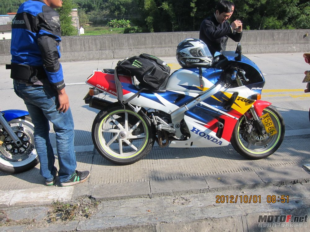 IMG_0008_调整大小.JPG