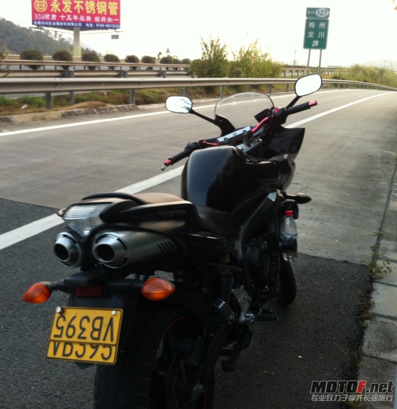 360桌面截图20121128134846.jpg