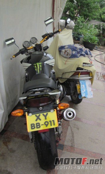QQ截图20121130191847.jpg
