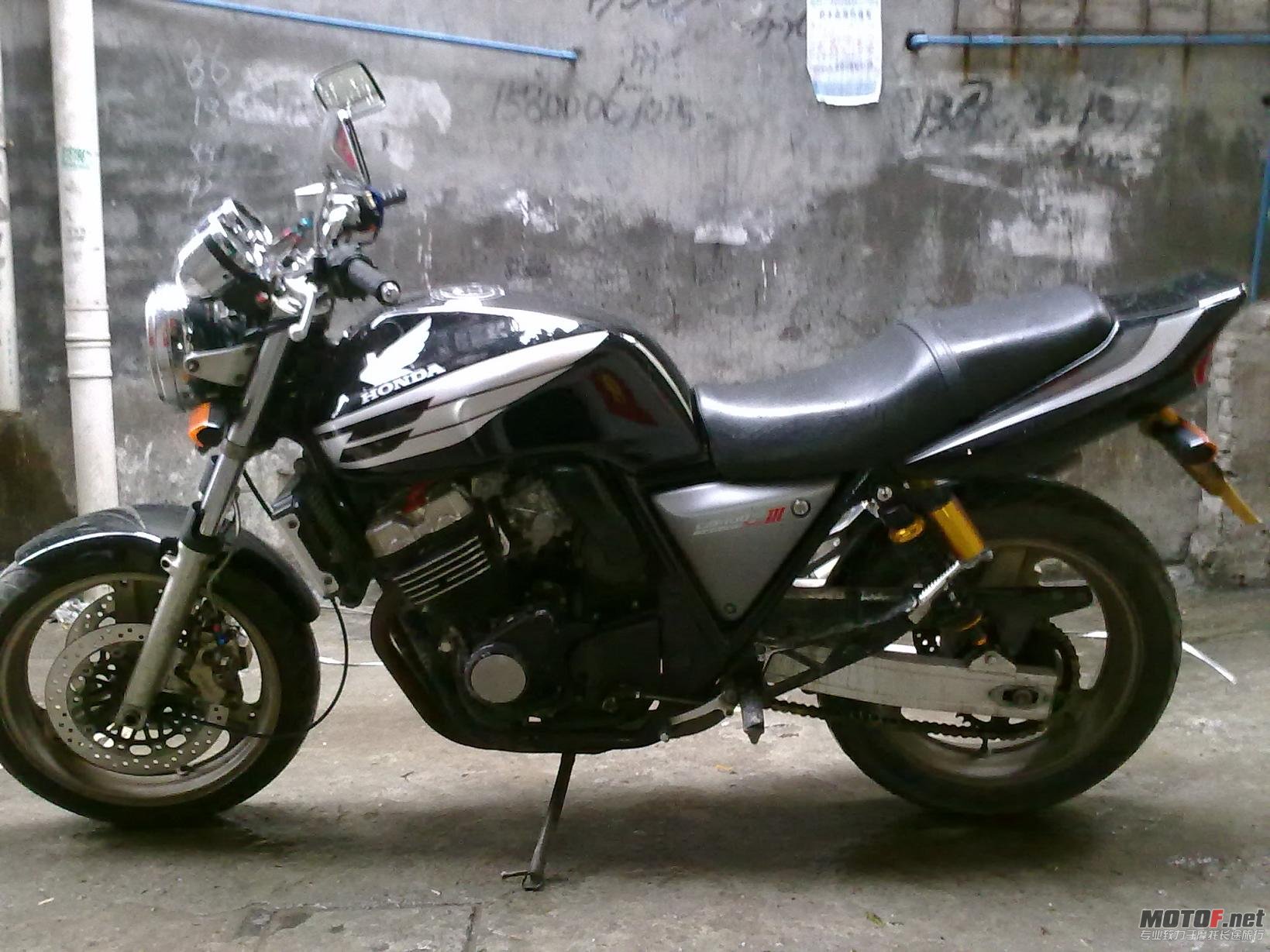 201211265915.jpg