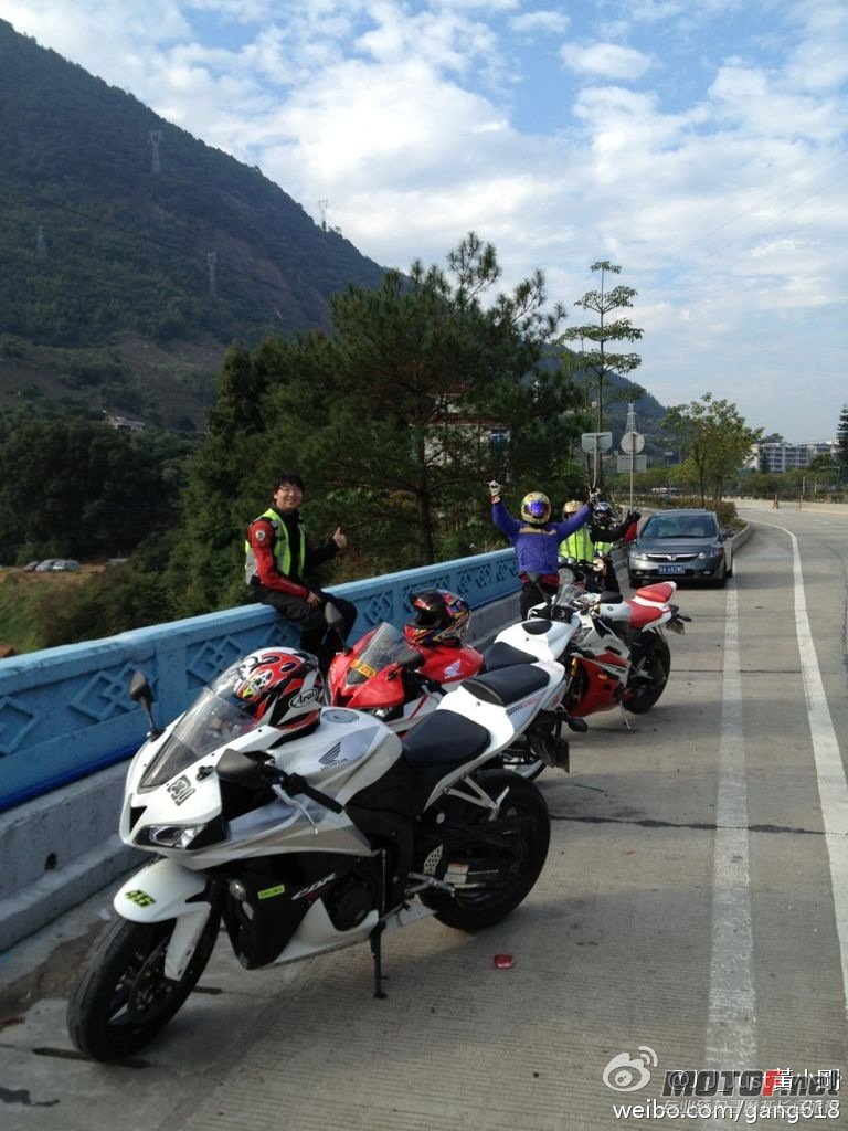 img-9b85c4dda3a672d9c066e46b8c906553.jpg