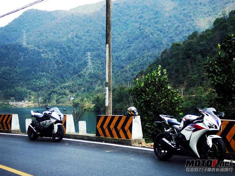 12cbr1000 057_副本.jpg