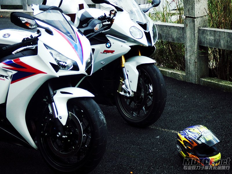 12cbr1000 071_副本.jpg