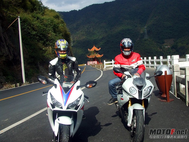 12cbr1000 074_副本.jpg