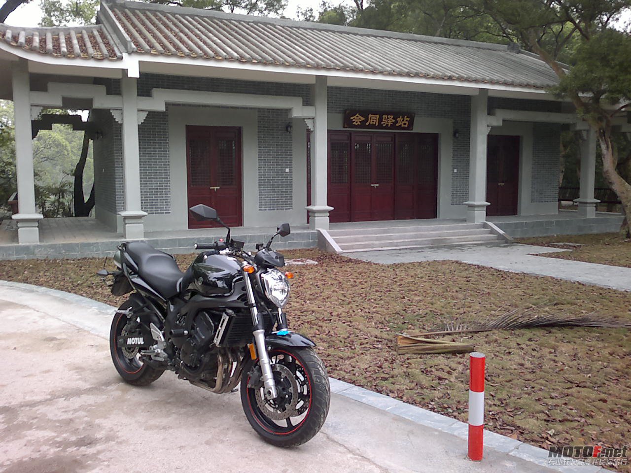 201203131398.jpg