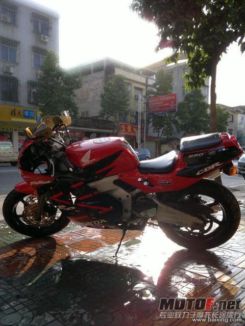 e5235fc30018f5d8c1232bcbcd3fff15.jpg