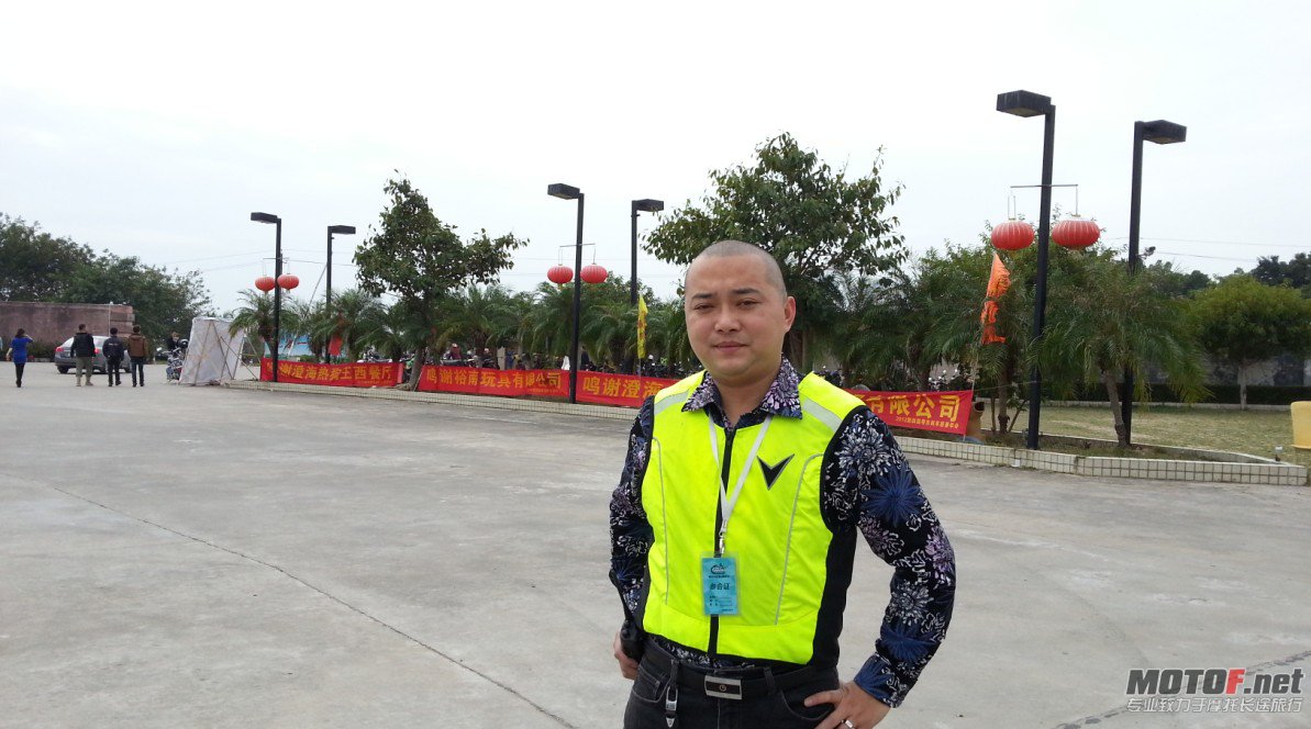 QQ截图20121230160456.jpg