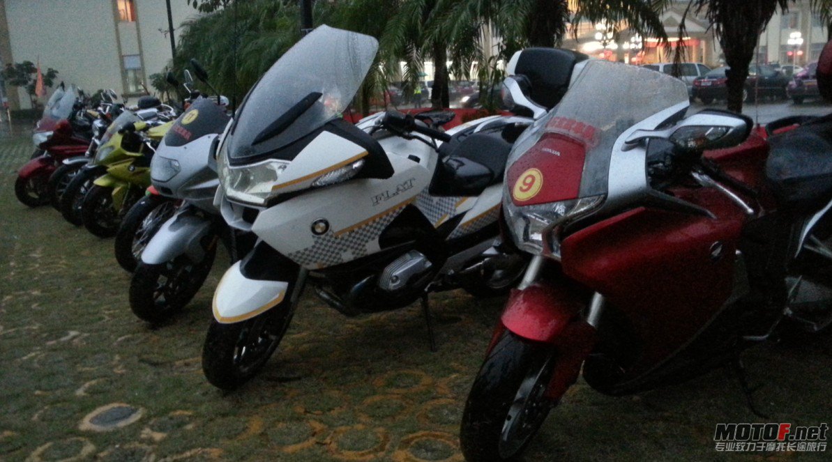 QQ截图20121230160911.jpg
