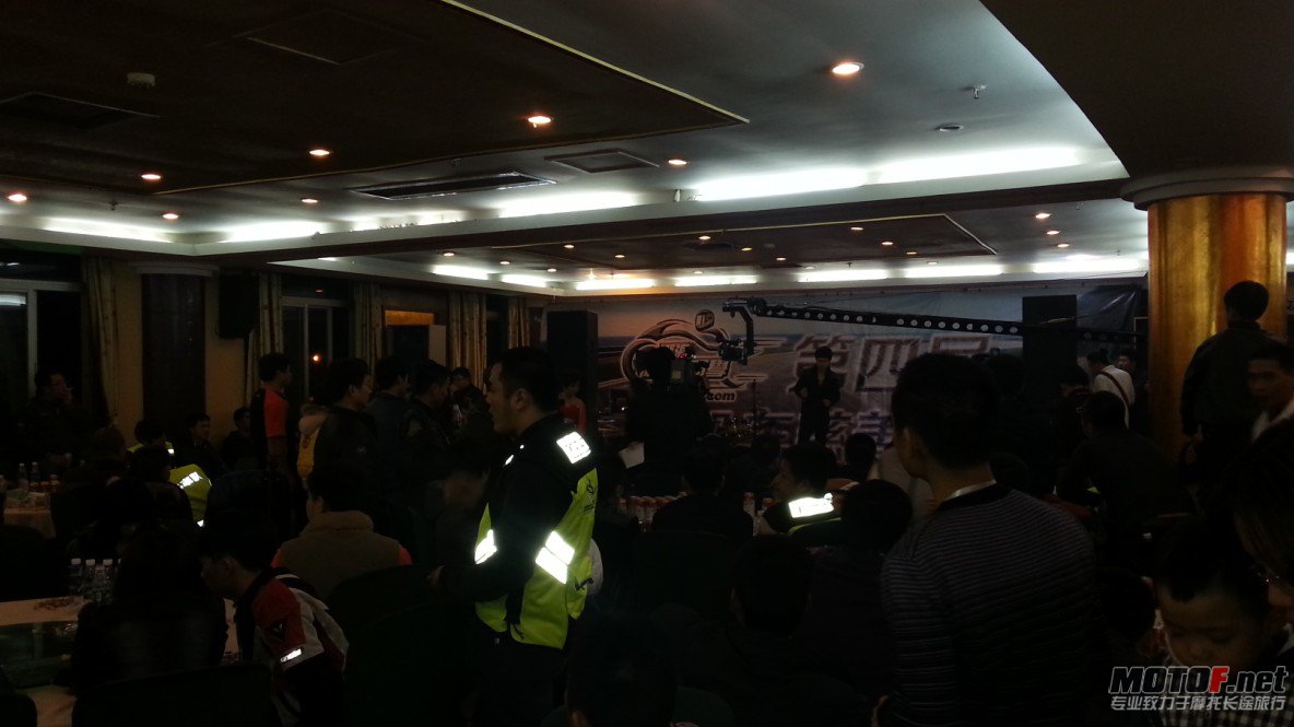 QQ截图20121230160938.jpg