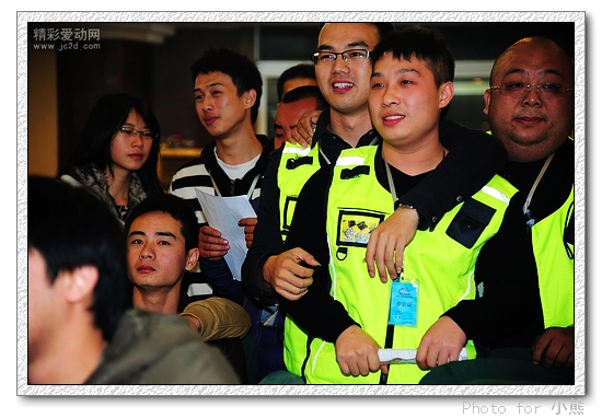 nEO_IMG_111544y3aqycyzzbznokyi[1].jpg