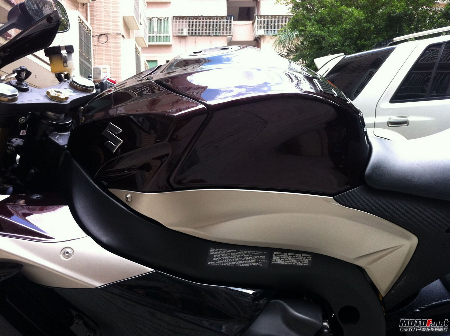 163053o9amjlim9mli0wl8.jpg