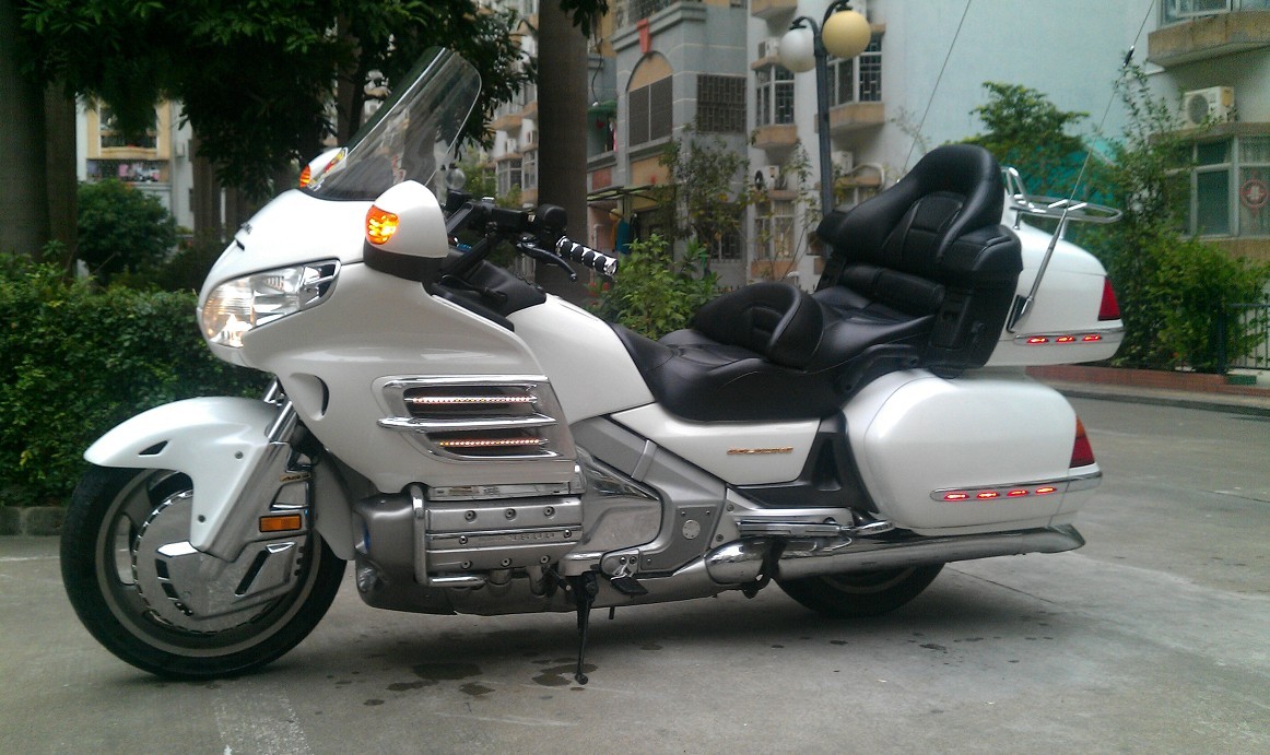 GL1800.jpg