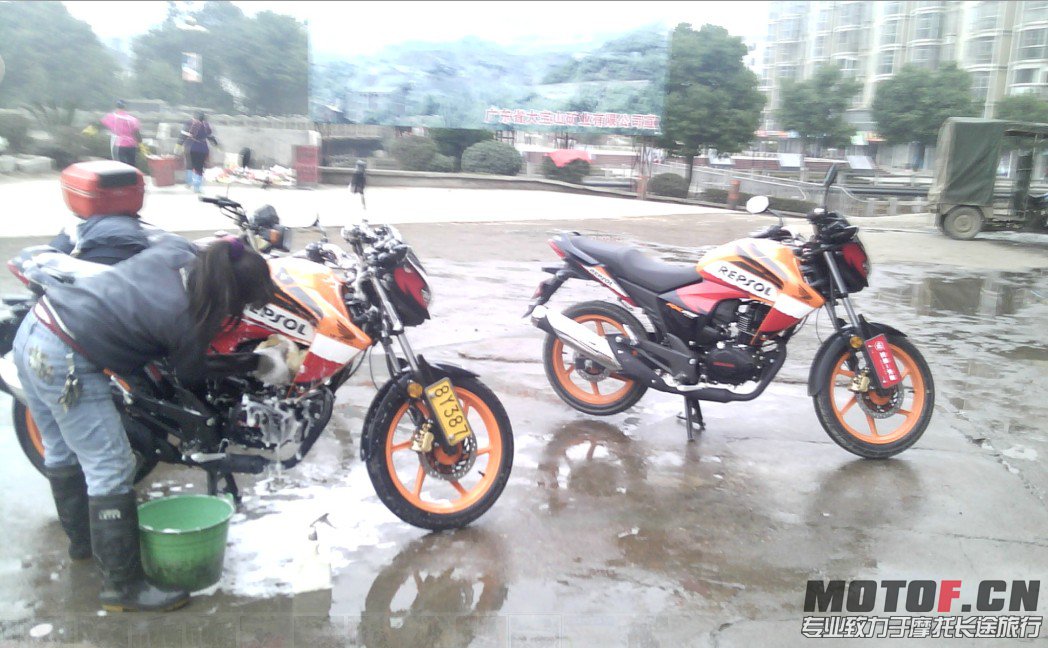 QQ截图20130125190612.jpg