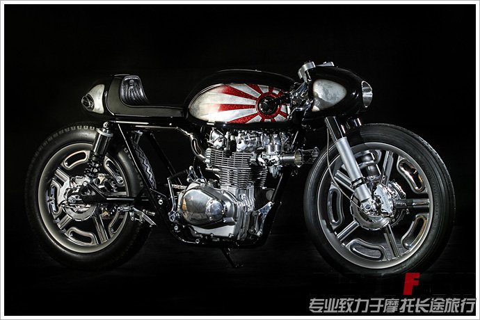 15_01_2013_fred_krugger_hinda_450_cafe_racer_03.jpg
