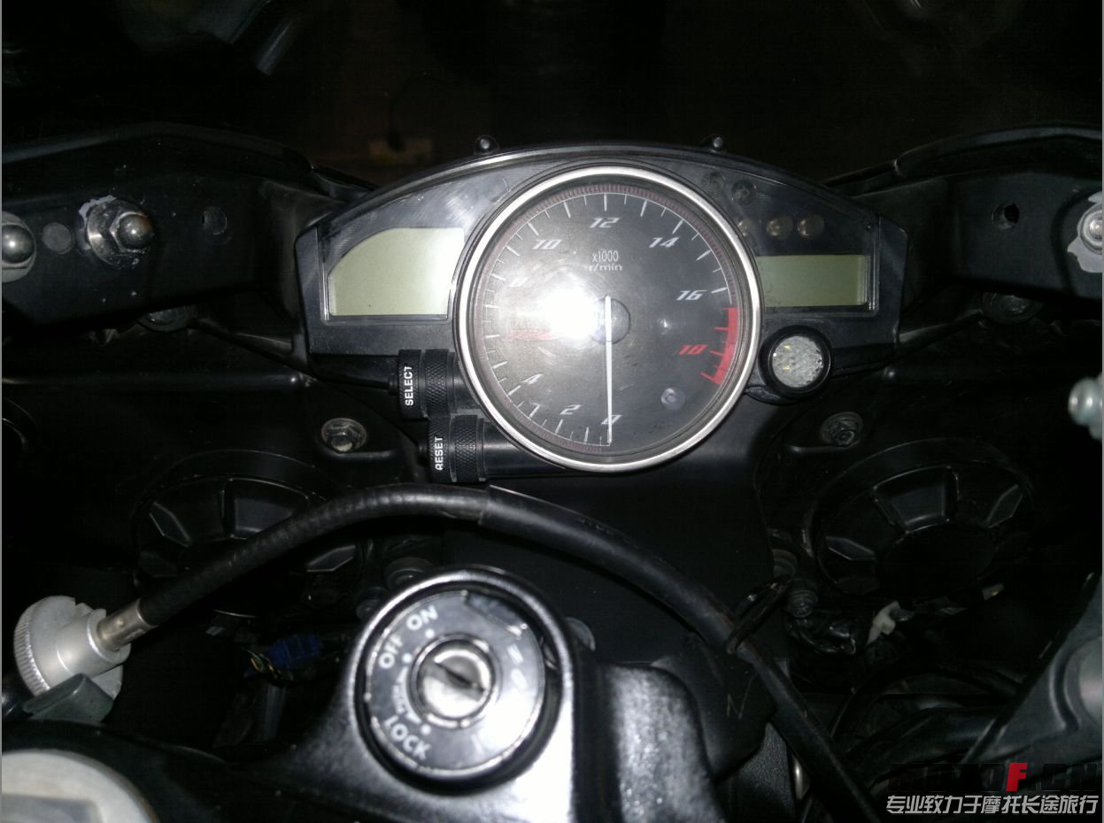 QQ截图20130130215815.jpg
