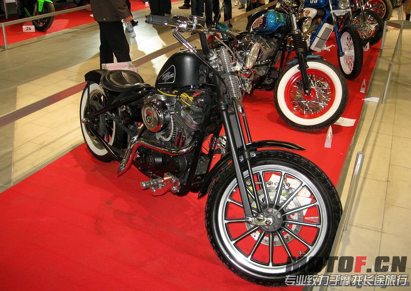 0_75018_6ce5a08d_XL[1].jpg