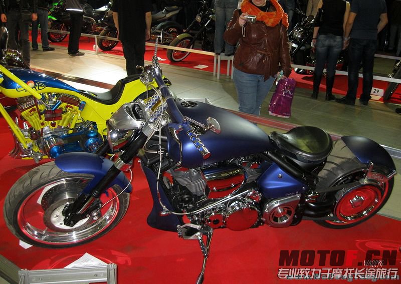 0_7500c_74202ccf_XL[1].jpg