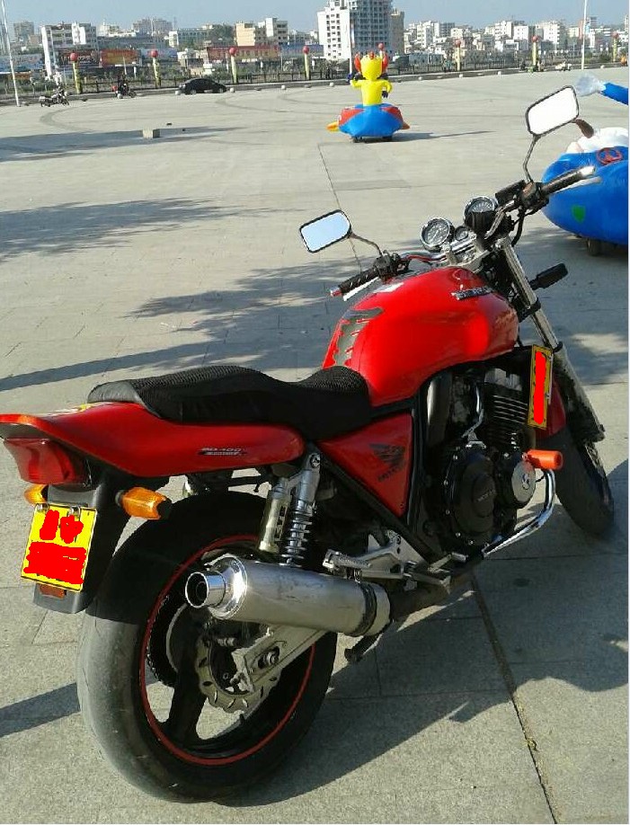 QQ截图20130203230458.jpg