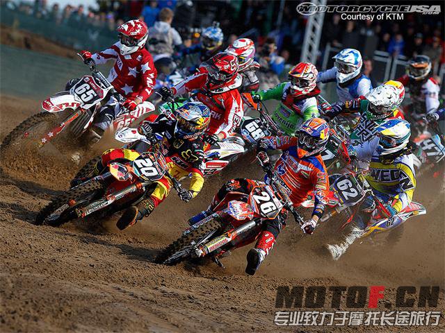 68813_Roczen_Coldenhoff_MXoN_2012_Archer-R.jpg