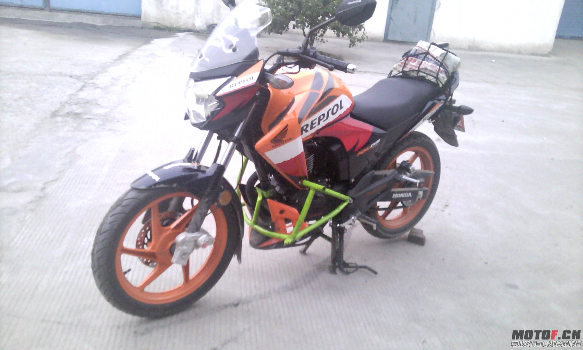 IMG_20130206_180945.jpg