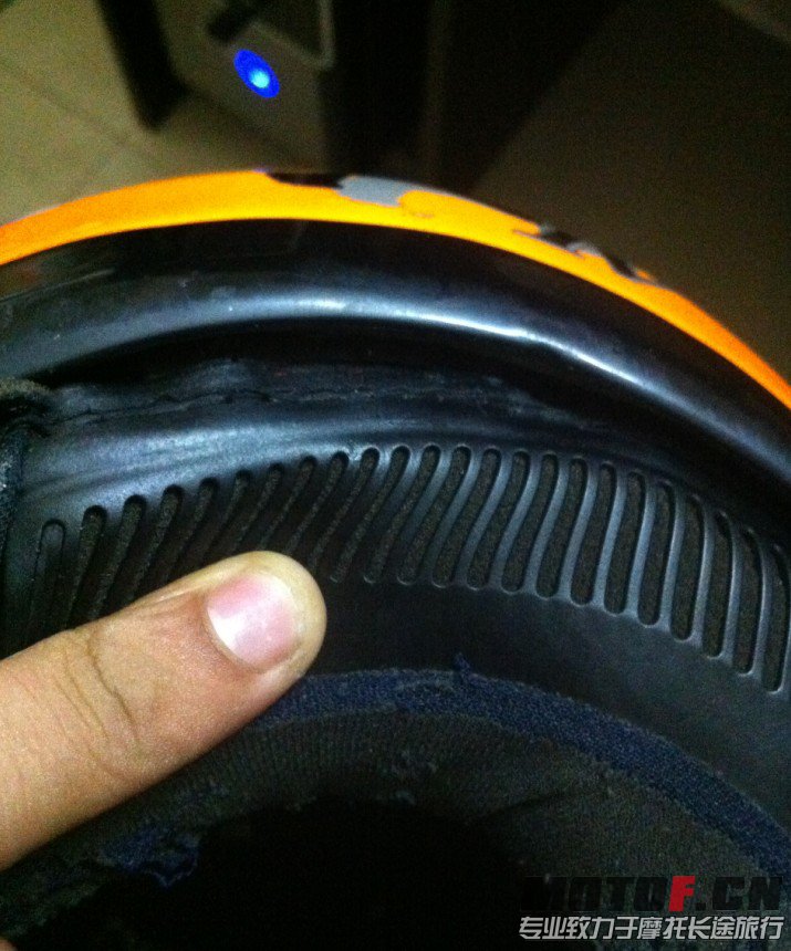 QQ截图20130215214527.jpg