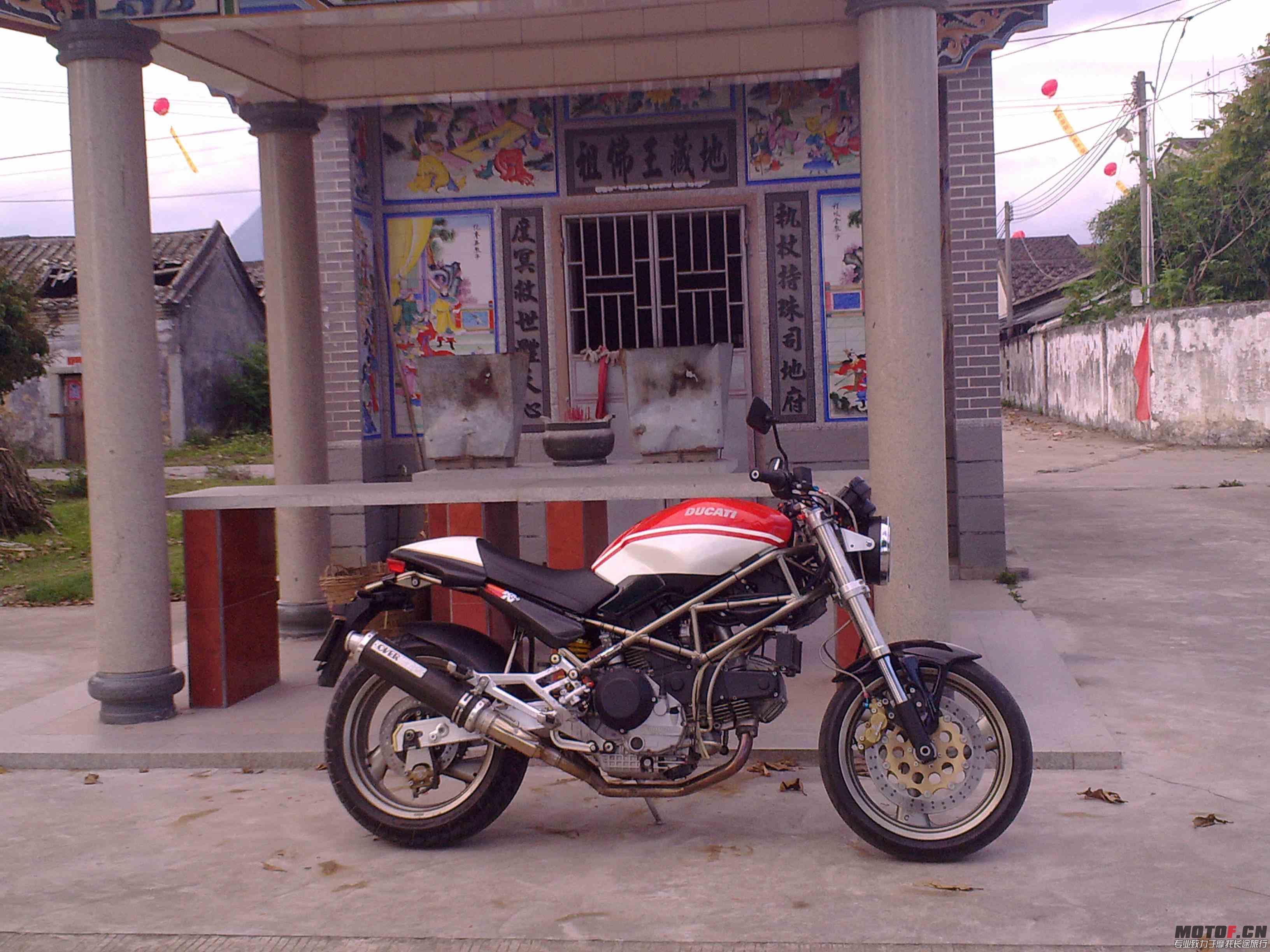 201105071011.jpg