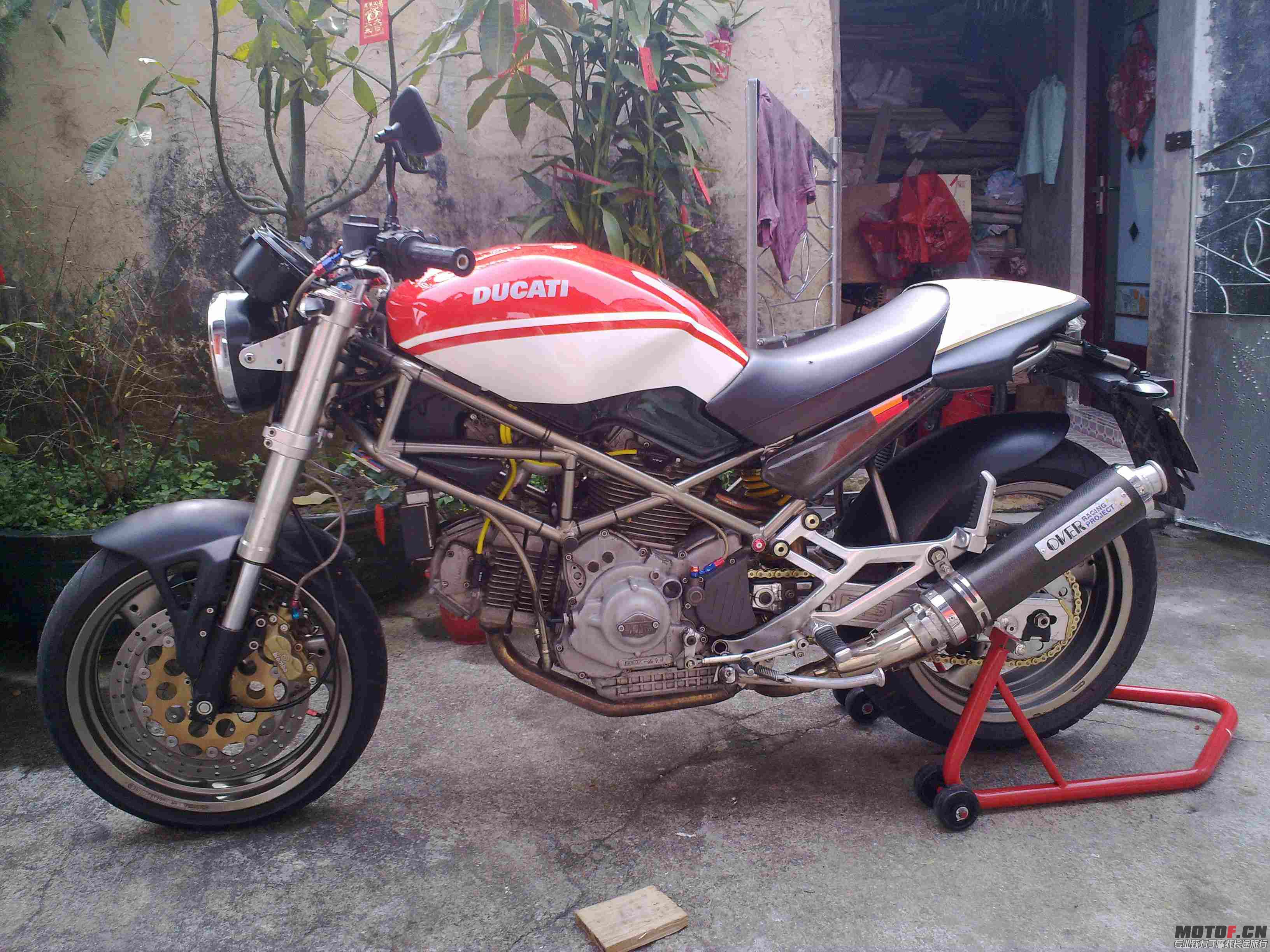 201202051216.jpg